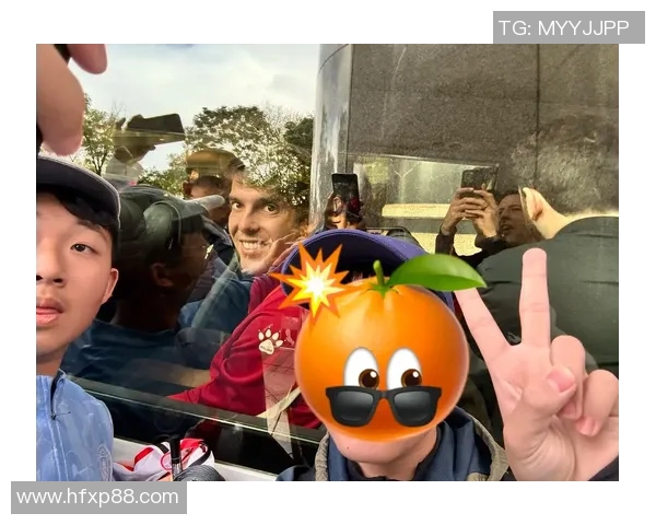 足球明星卡卡的豪车收藏揭秘奢华与速度的完美结合