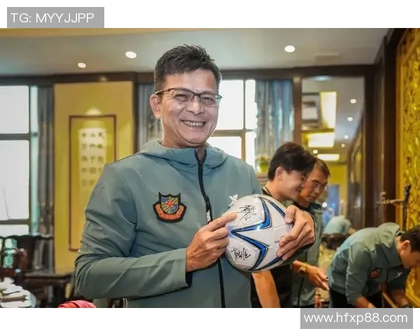 足球明星姓名简写的正确写法与常见示例解析